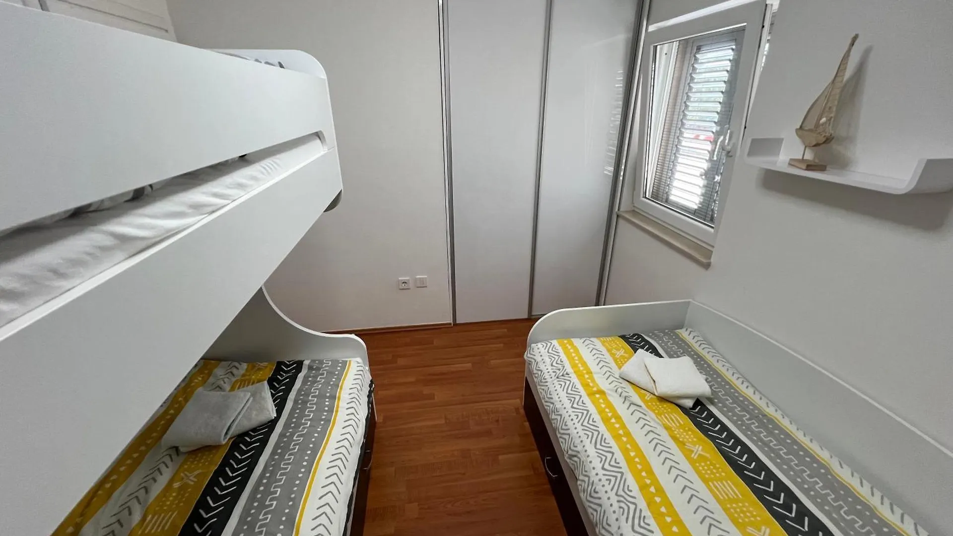 Apartment Sea Lux Povljana Croatia