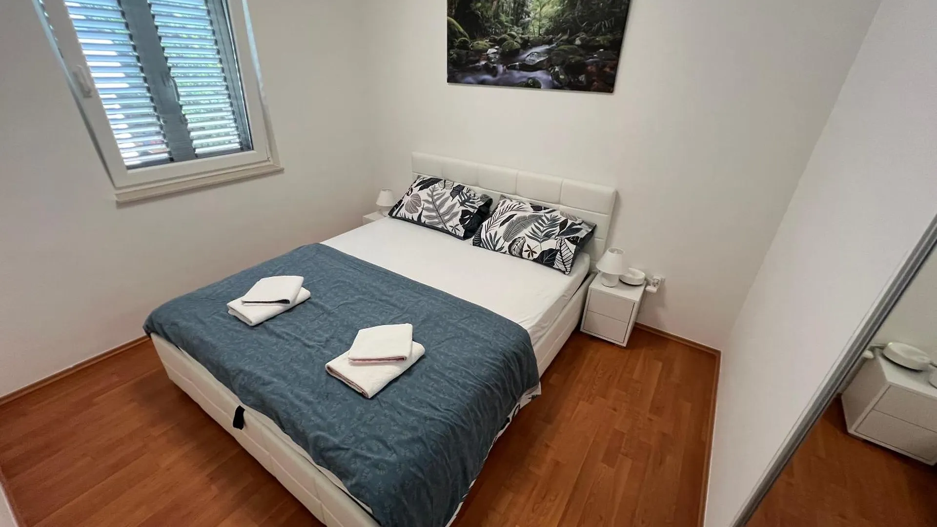 Apartment Sea Lux Povljana Croatia